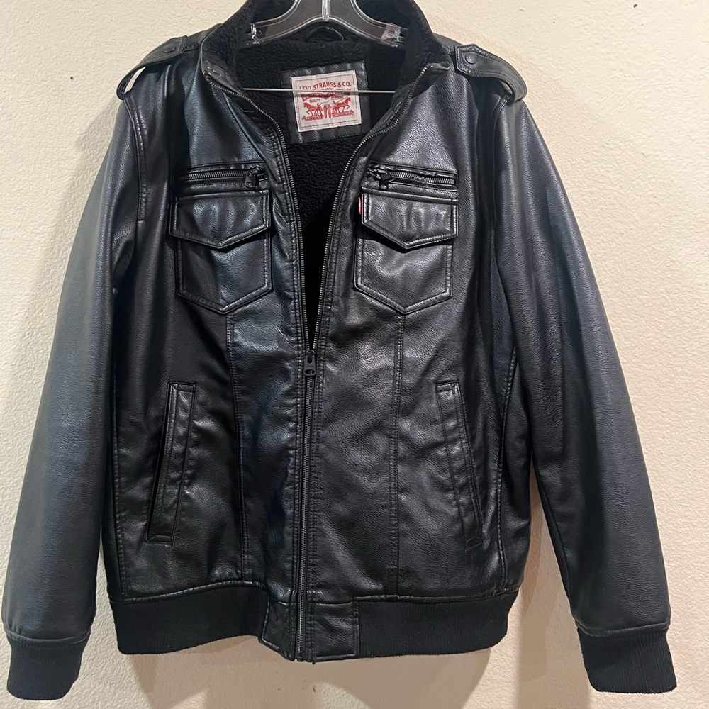 Levi's Black Bomber Jacket with Ribbed Cuffs and Quilted Sections